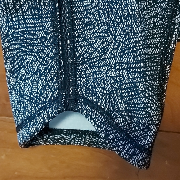 Beautiful lululemon bottoms - Picture 5 of 5